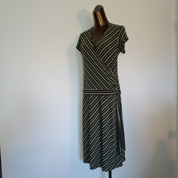 Drop waist, jersey, wrap dress, US women's size 8 - Picture 9 of 12